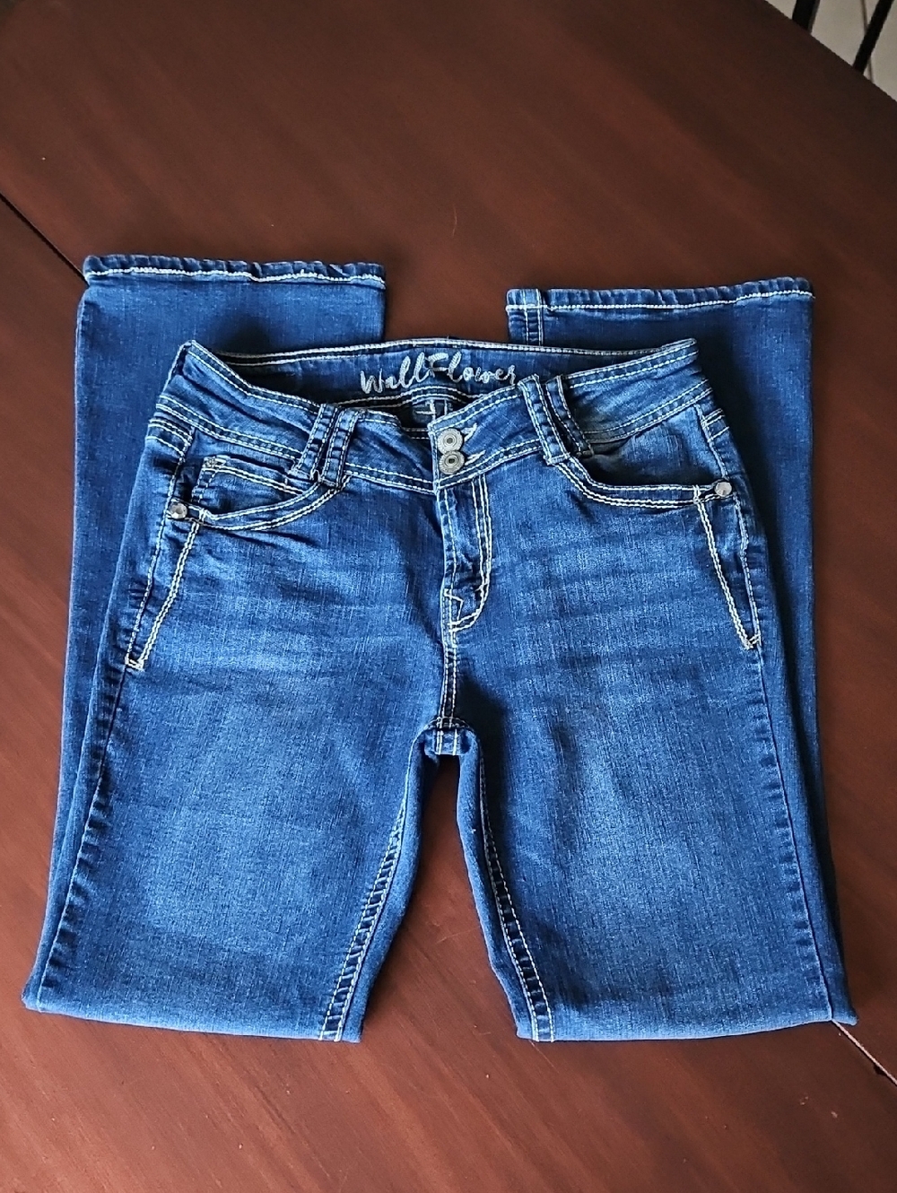 Wallflower Women's / Jr's Dark Blue Jeans - Excellent Condition